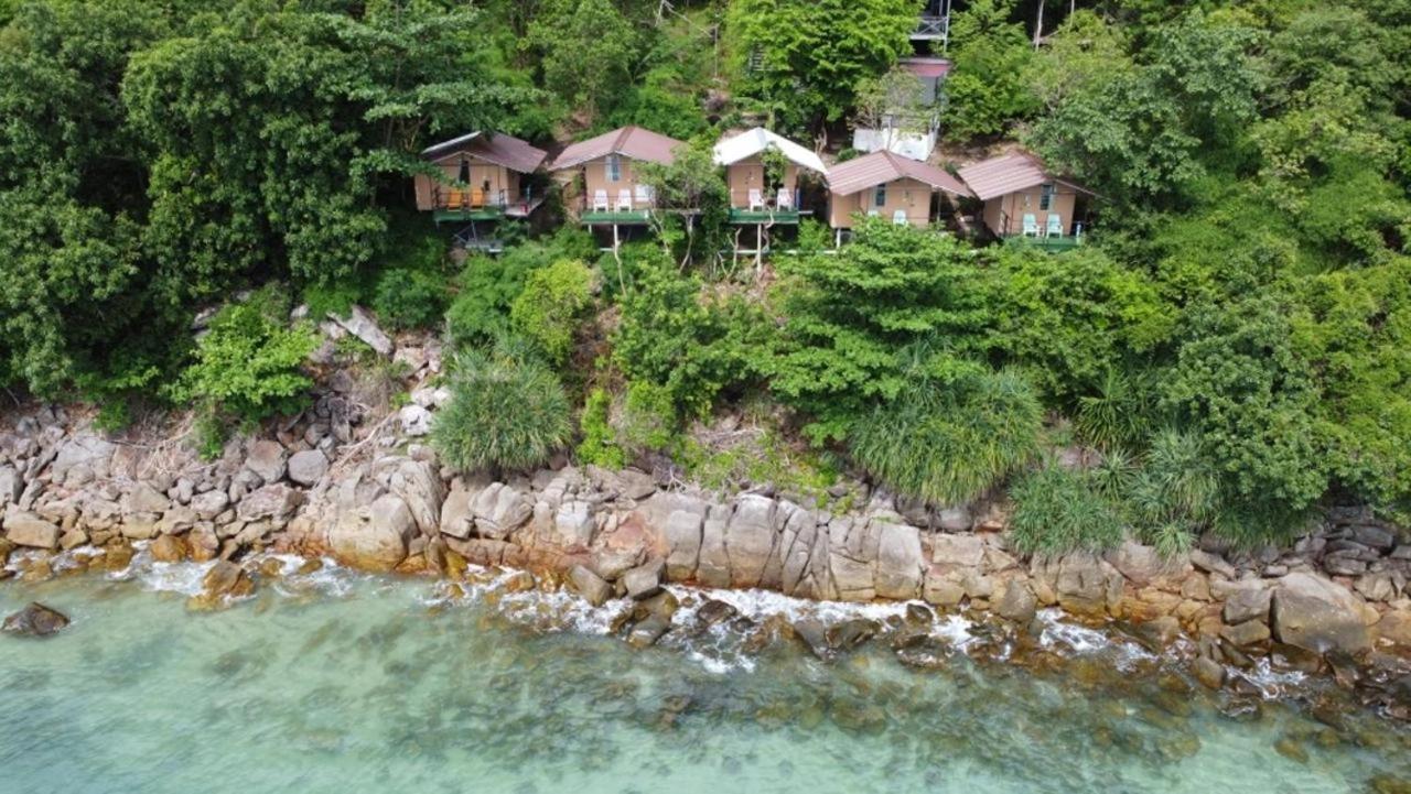 Phi Phi Seaside Bungalow Exterior foto