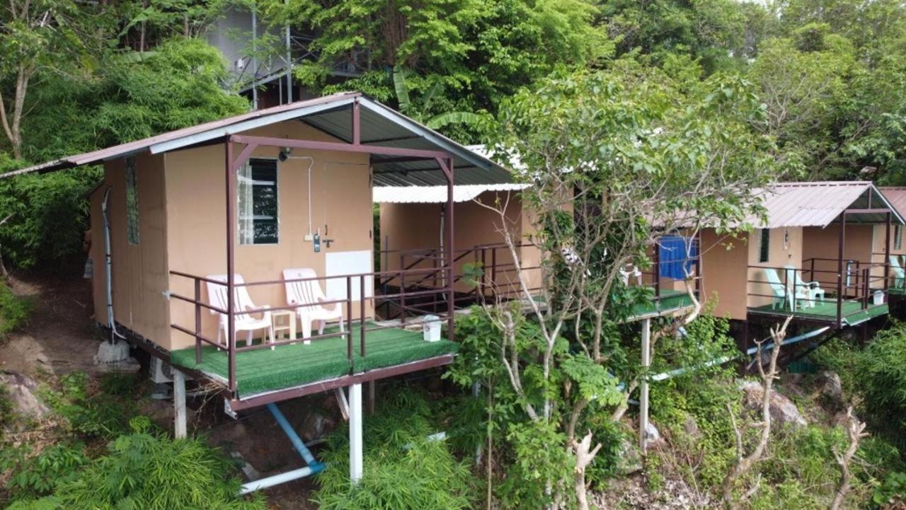 Phi Phi Seaside Bungalow Exterior foto